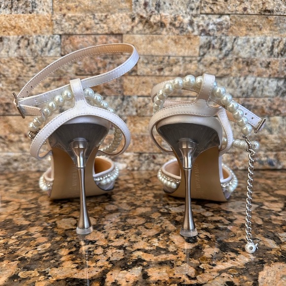 Mach & Mach Bow of Elizabeth Iridescent Faux Pearl  Sandals - Picture 8 of 12
